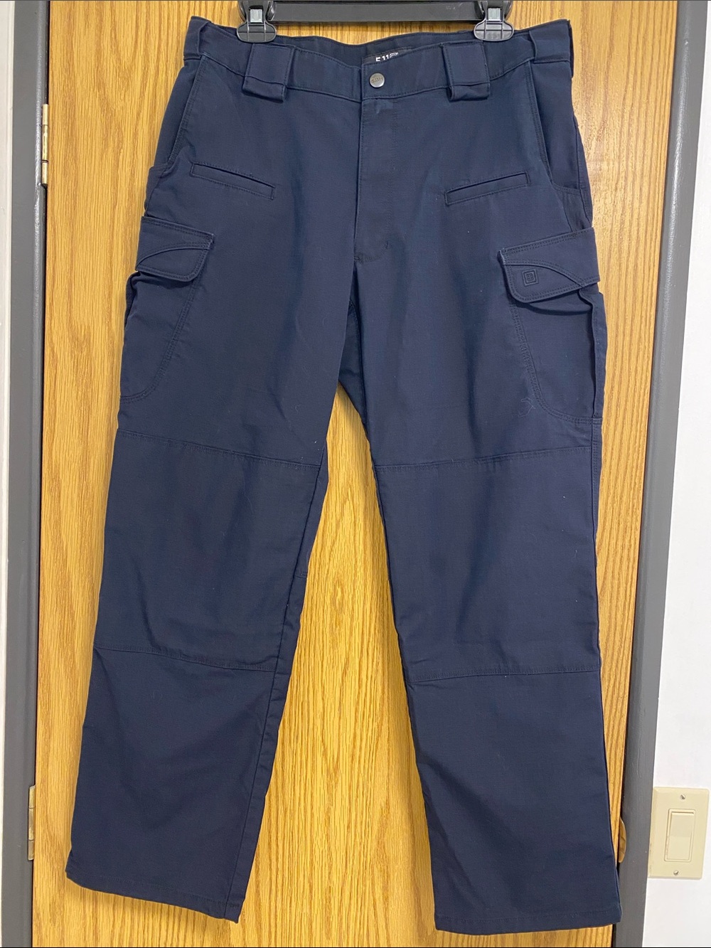 Men's Navy Cargo Pants - Durable Workwear